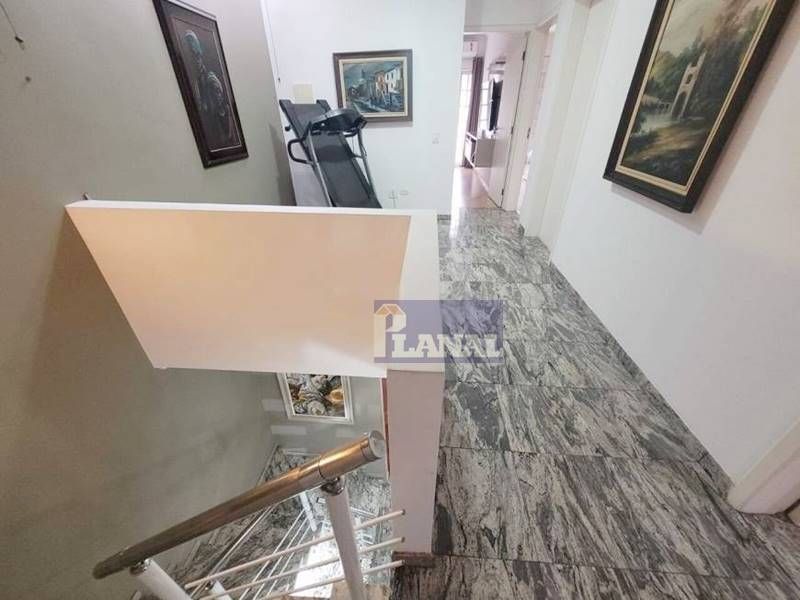 Sobrado à venda com 4 quartos, 227m² - Foto 6