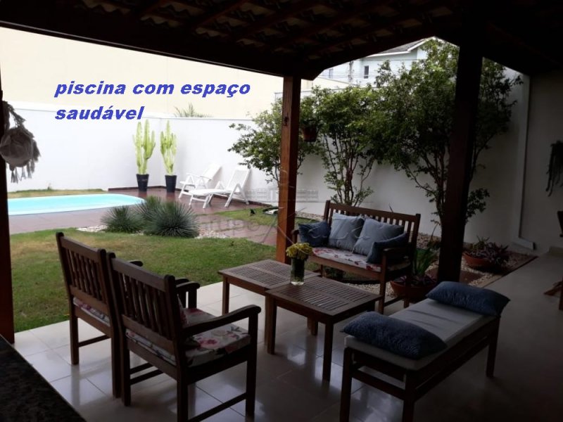 Casa de Condomínio à venda com 3 quartos, 60m² - Foto 9