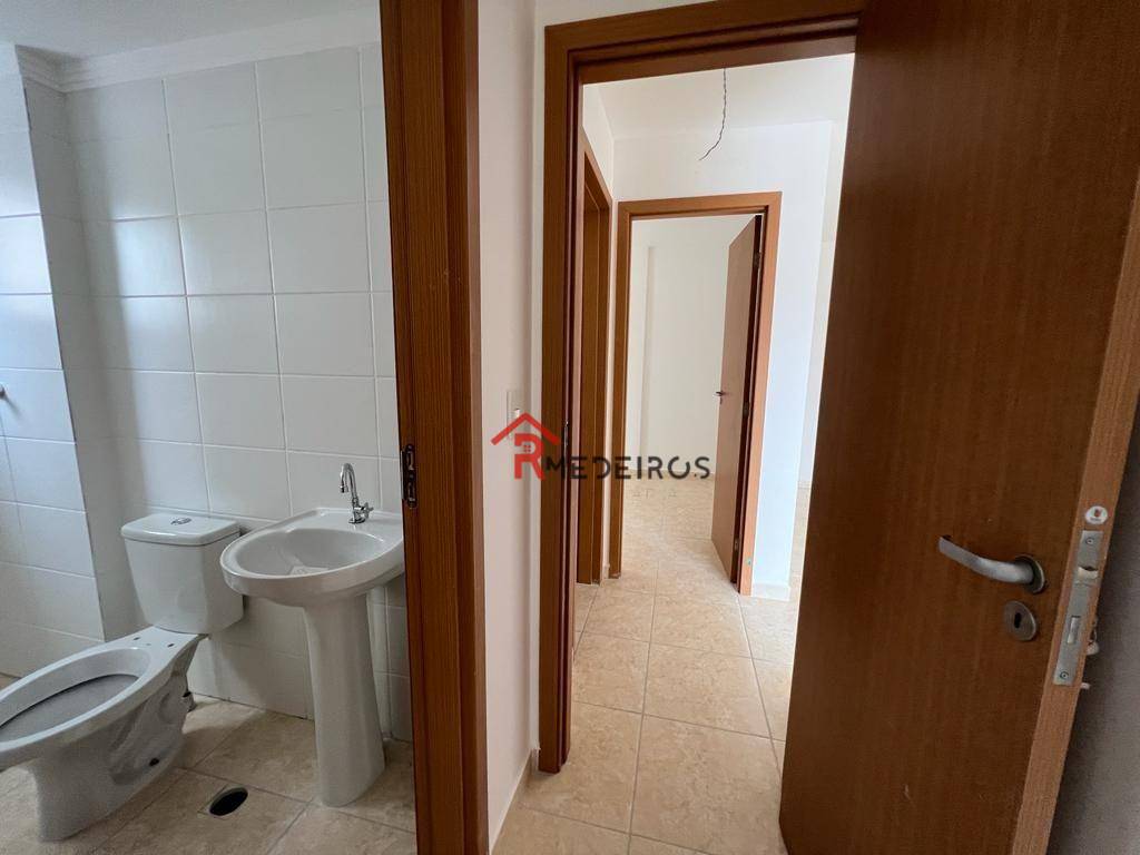 Apartamento à venda com 2 quartos, 57m² - Foto 3