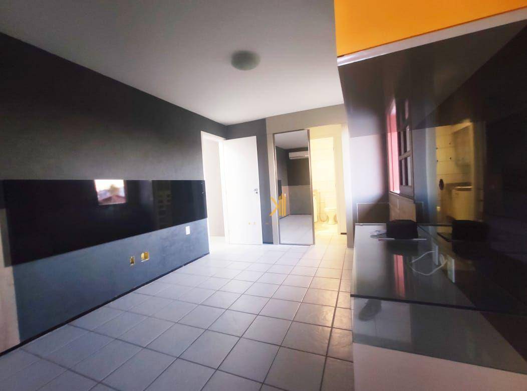 Casa à venda com 4 quartos, 199m² - Foto 5