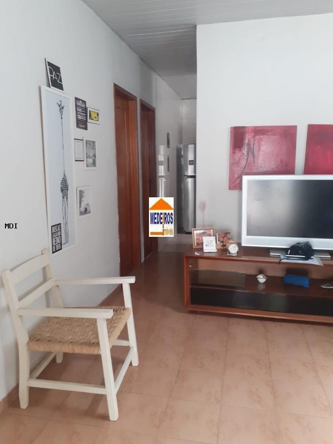 Casa à venda com 3 quartos, 190m² - Foto 13