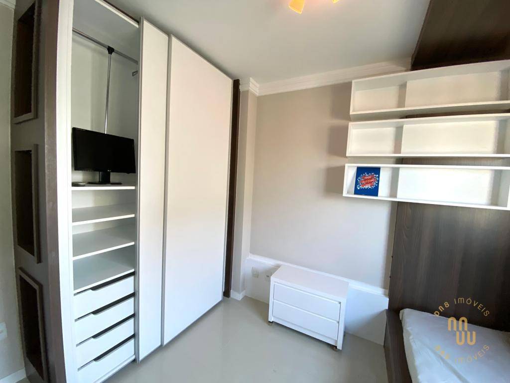 Apartamento à venda com 4 quartos, 250m² - Foto 20