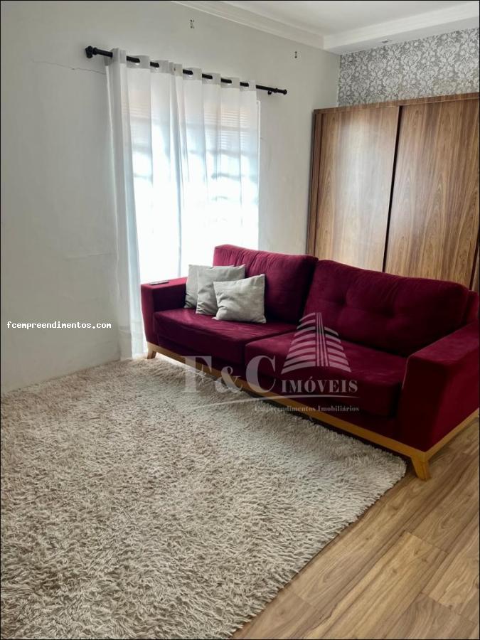 Casa à venda com 3 quartos, 250m² - Foto 5