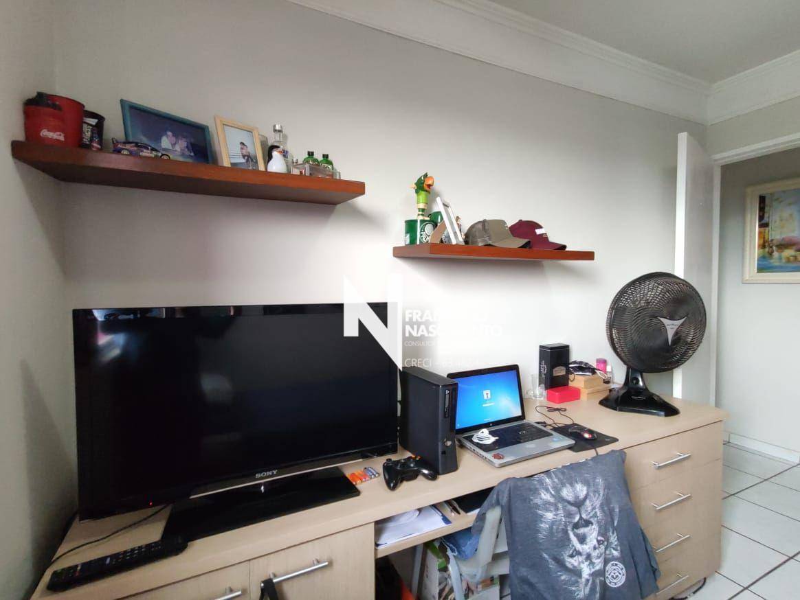 Apartamento à venda com 3 quartos, 79m² - Foto 6