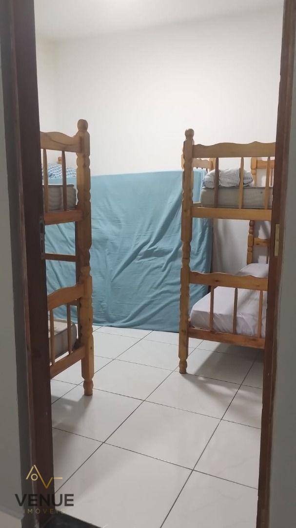 Casa à venda com 9 quartos, 360m² - Foto 28