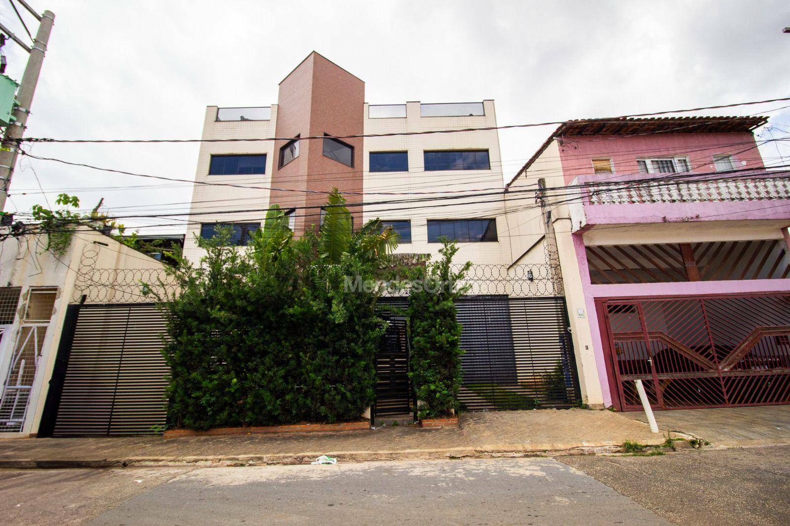 Prédio Inteiro à venda e aluguel, 750m² - Foto 1