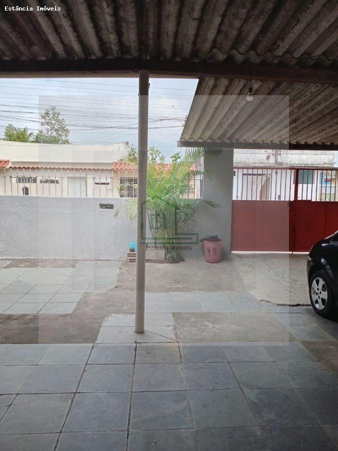 Casa à venda com 3 quartos, 360m² - Foto 4