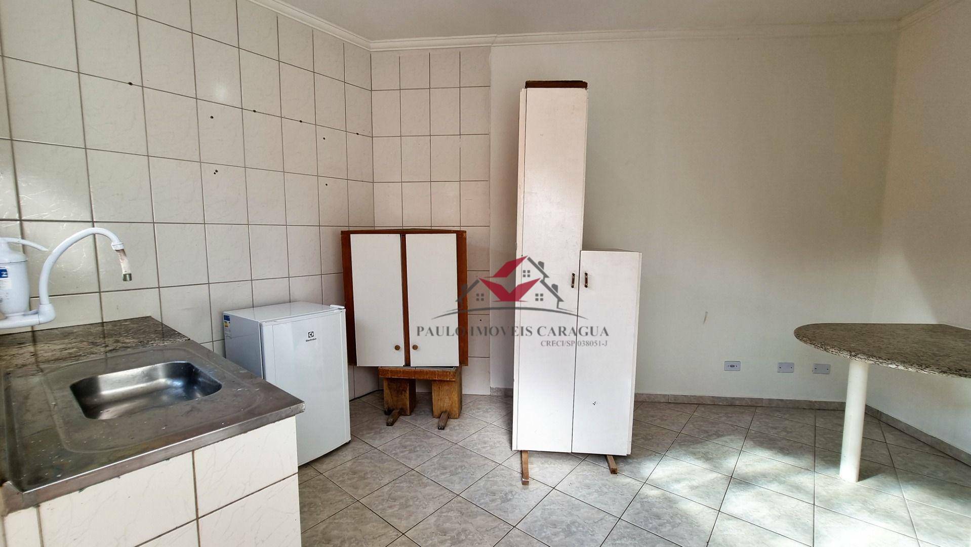 Casa à venda com 8 quartos, 300m² - Foto 58