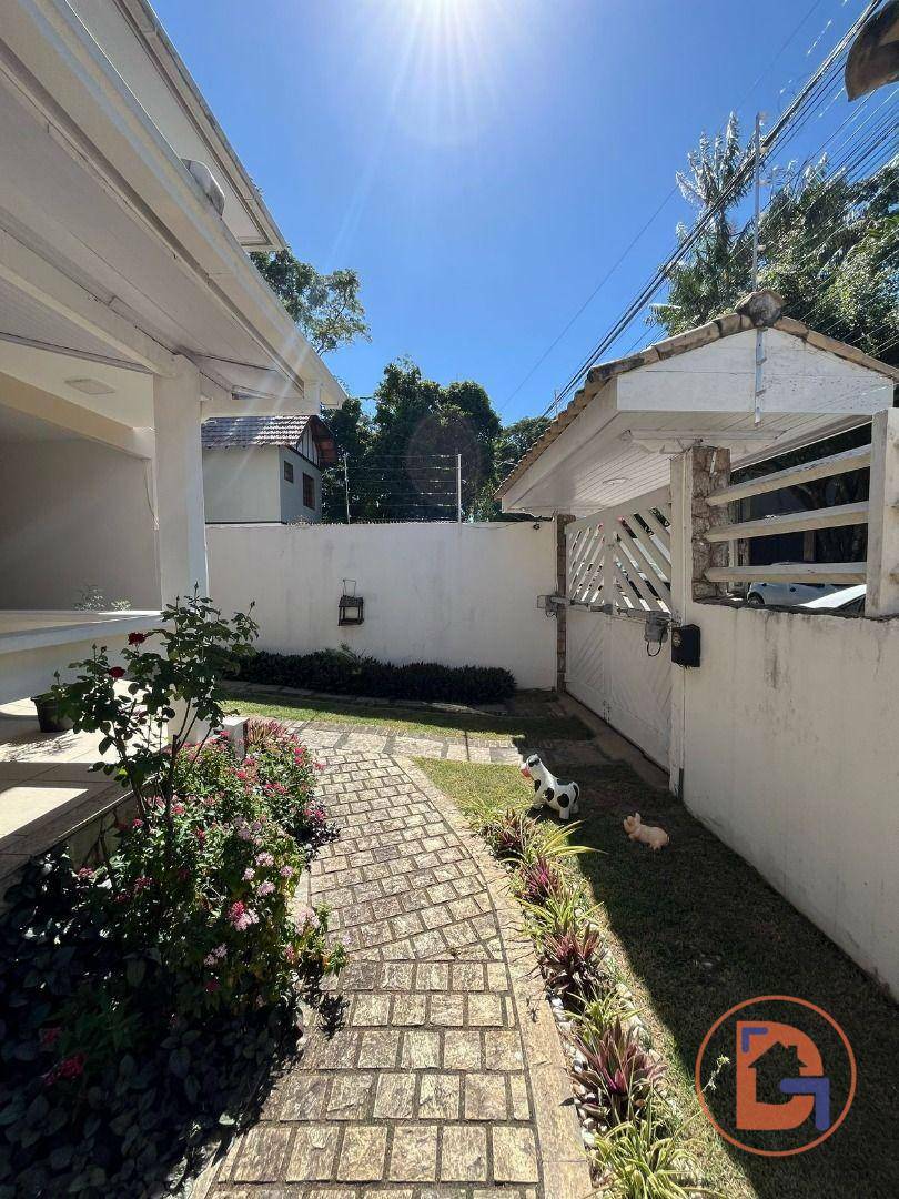 Casa à venda e aluguel com 6 quartos, 216m² - Foto 92