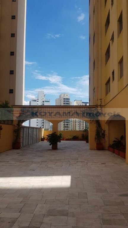 Apartamento à venda com 2 quartos, 68m² - Foto 60