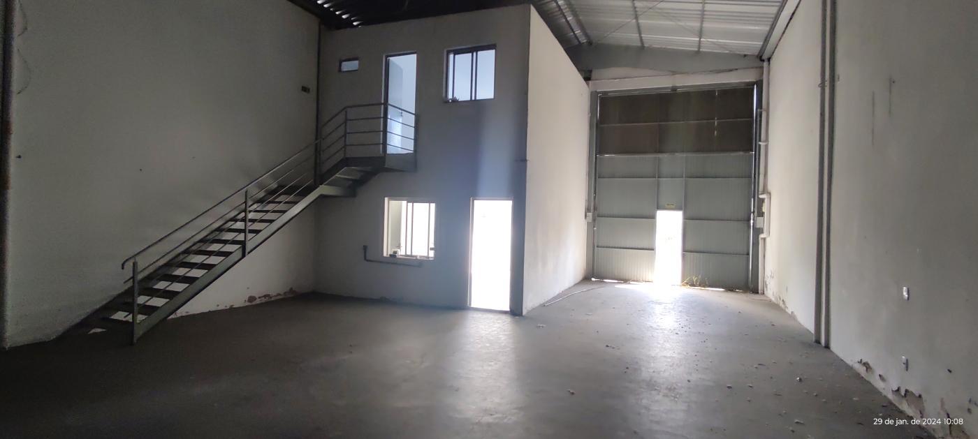 Depósito-Galpão-Armazém para alugar, 300m² - Foto 13