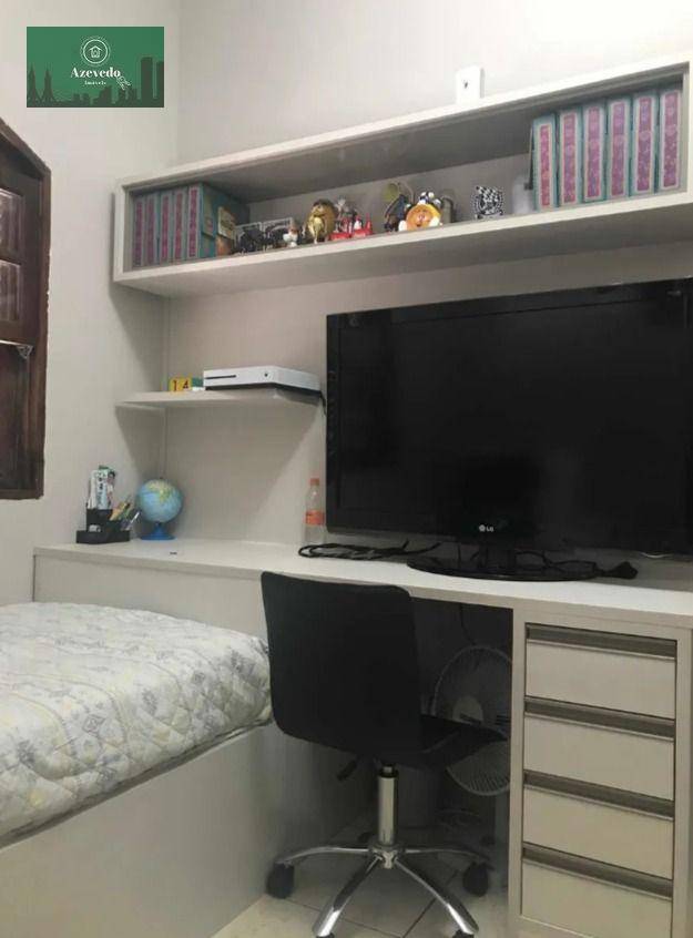 Sobrado à venda com 2 quartos, 188m² - Foto 8