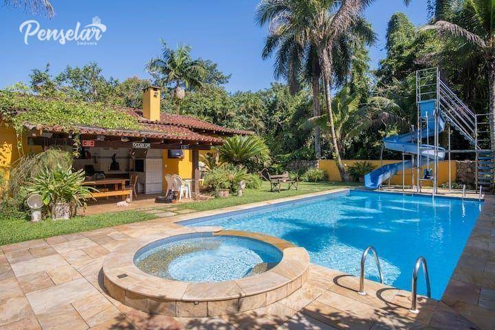 Casa de Condomínio à venda com 6 quartos, 400m² - Foto 4