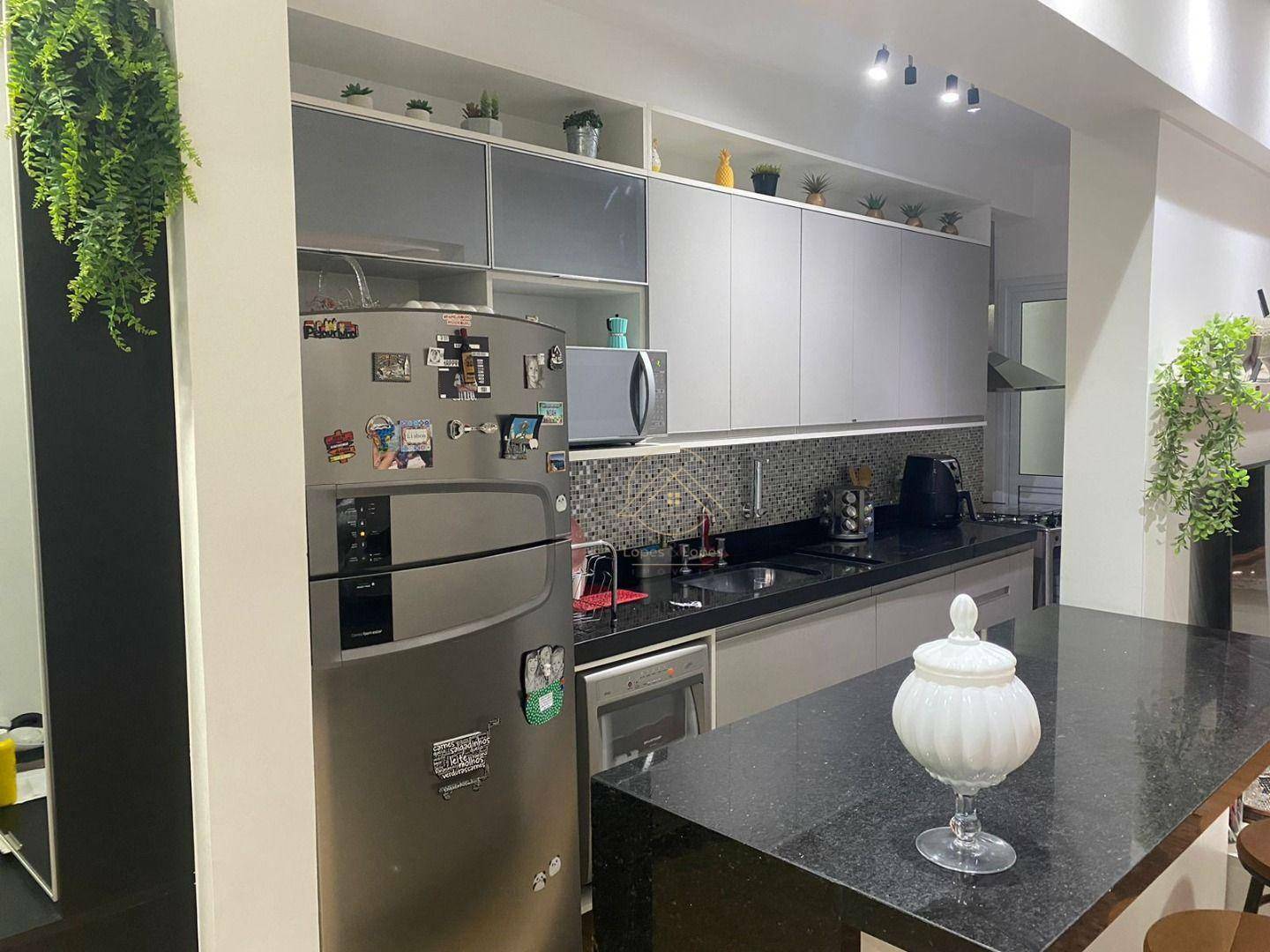 Apartamento à venda com 3 quartos, 96m² - Foto 8