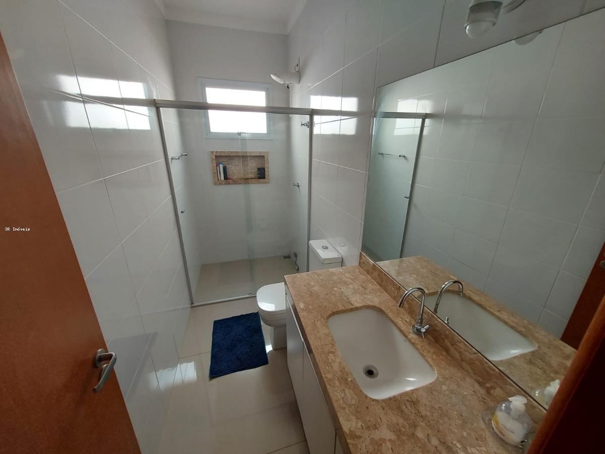 Casa à venda com 3 quartos, 131m² - Foto 14