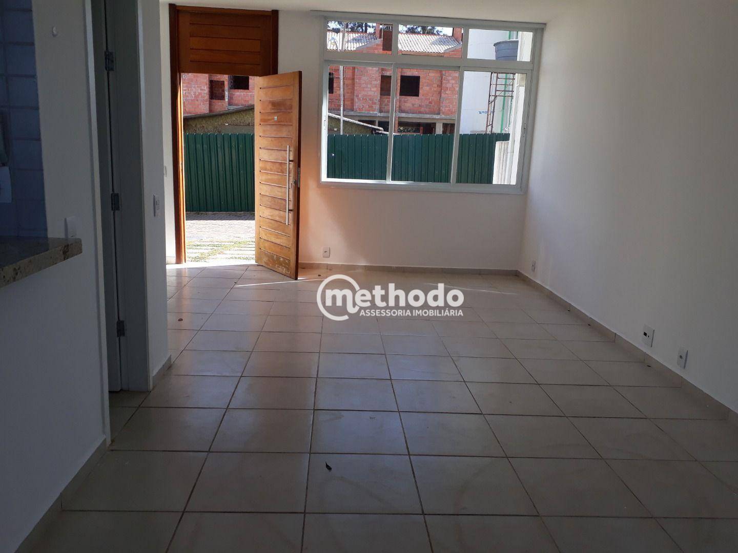 Casa de Condomínio para alugar com 3 quartos, 95m² - Foto 3
