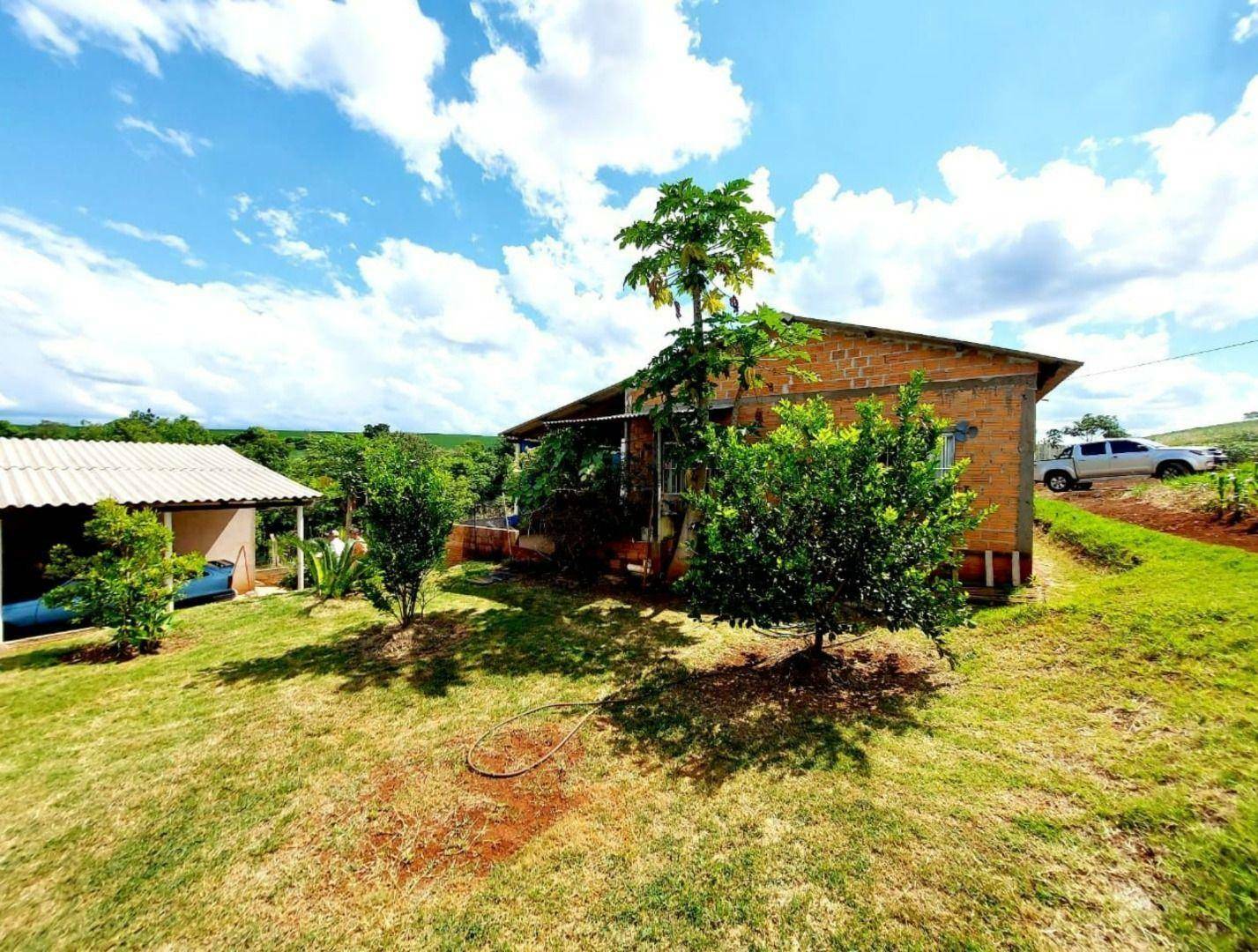 Chácara à venda com 4 quartos, 1000M2 - Foto 1