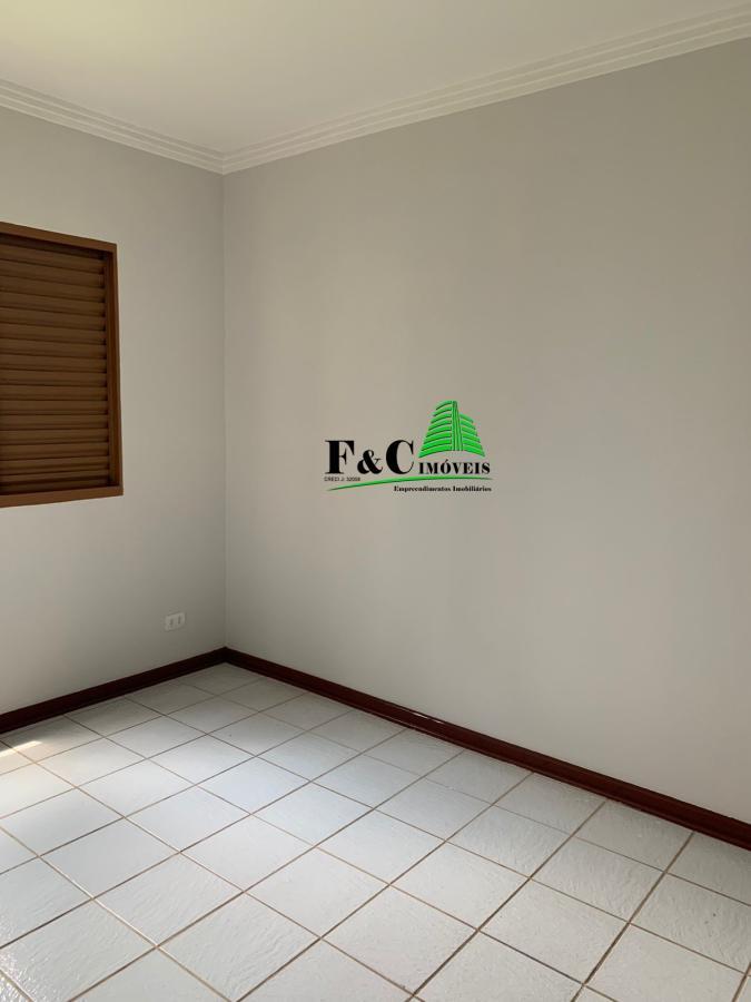 Apartamento à venda com 2 quartos, 72m² - Foto 8