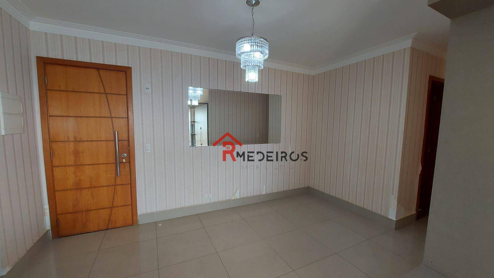 Apartamento à venda com 2 quartos, 84m² - Foto 3