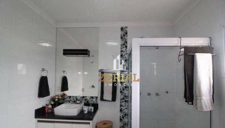 Sobrado à venda com 4 quartos, 240m² - Foto 17