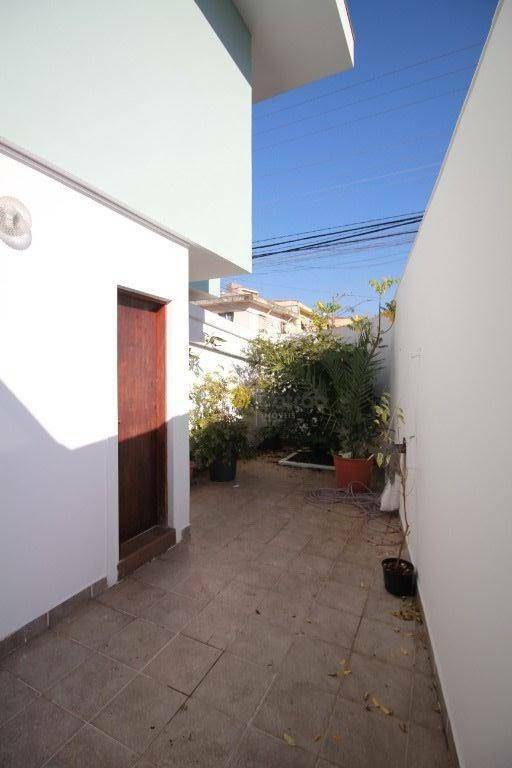 Sobrado à venda com 4 quartos, 176m² - Foto 12