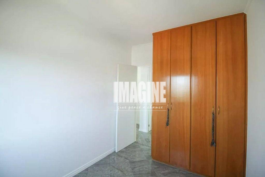 Apartamento à venda com 3 quartos, 95m² - Foto 8