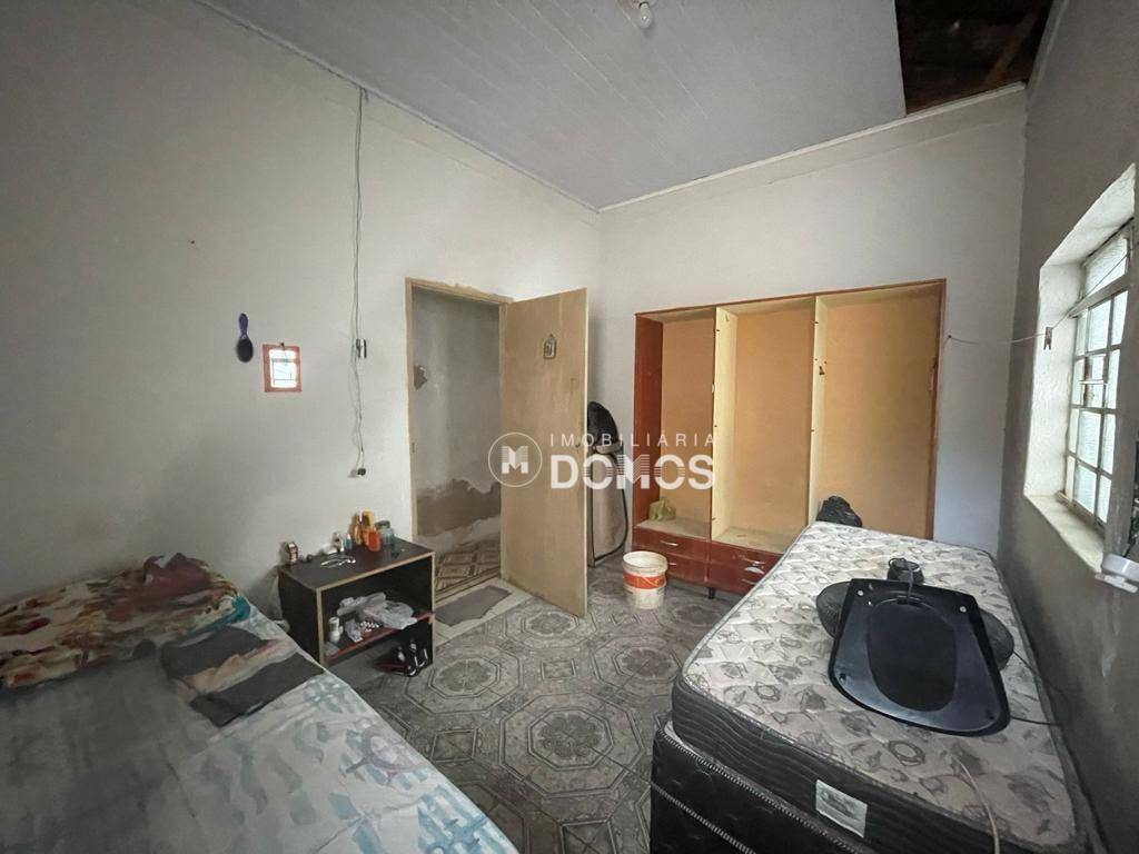 Casa à venda com 3 quartos, 90m² - Foto 3