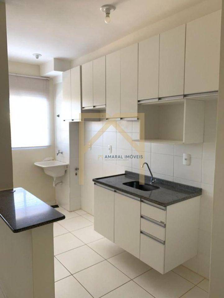 Apartamento à venda com 2 quartos, 45m² - Foto 4