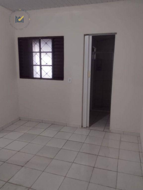 Casa à venda com 3 quartos, 191m² - Foto 14