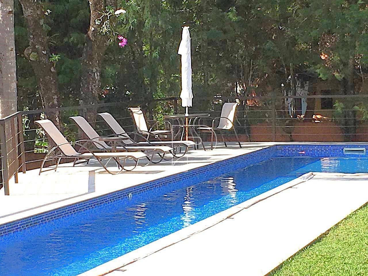 Casa de Condomínio para alugar com 4 quartos, 380m² - Foto 22