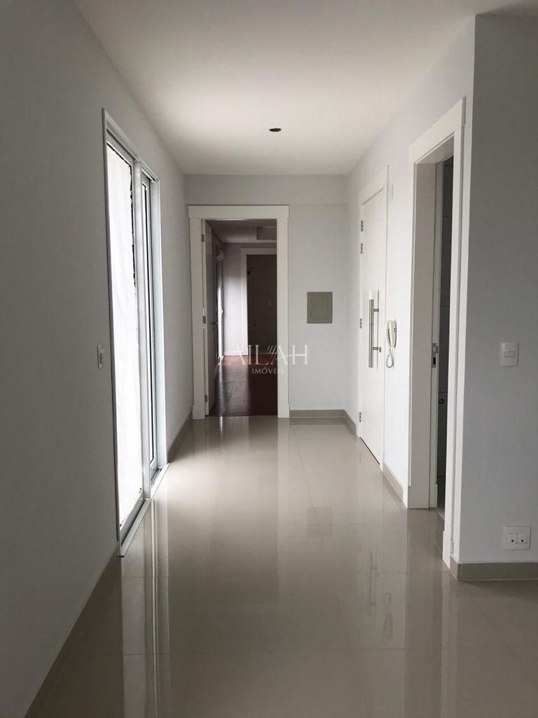 Apartamento à venda com 2 quartos, 71m² - Foto 14