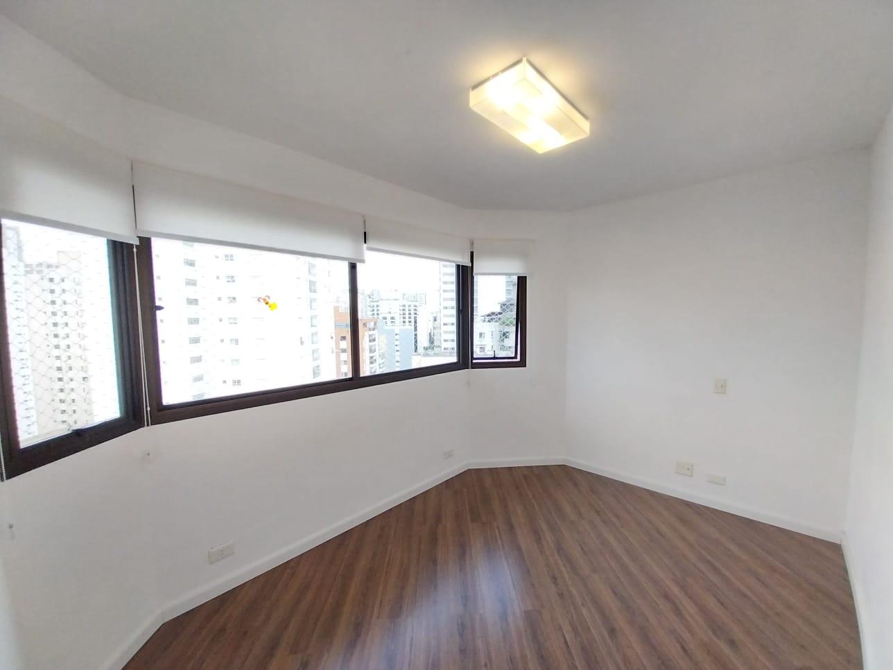 Apartamento à venda com 4 quartos, 274m² - Foto 22