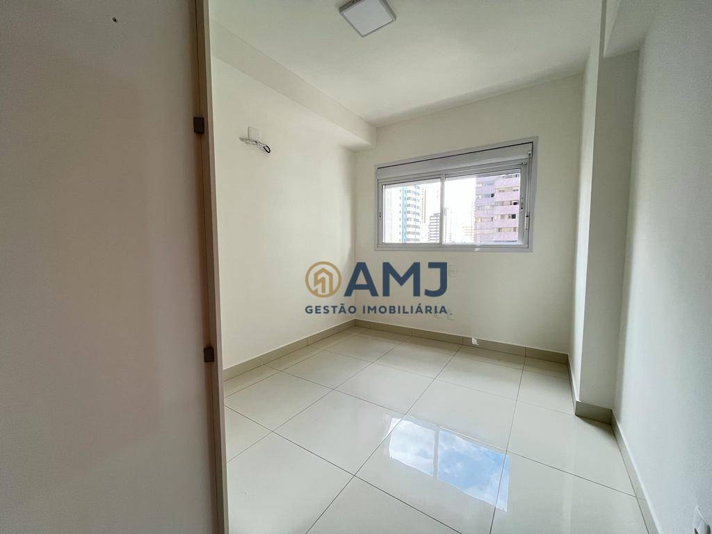 Apartamento à venda com 2 quartos, 67m² - Foto 7