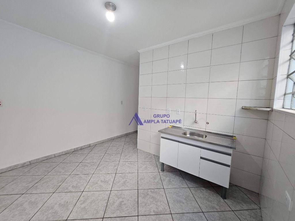 Casa para alugar com 3 quartos, 130m² - Foto 15