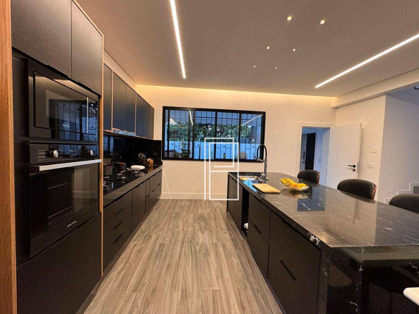 Casa à venda com 3 quartos, 410m² - Foto 8