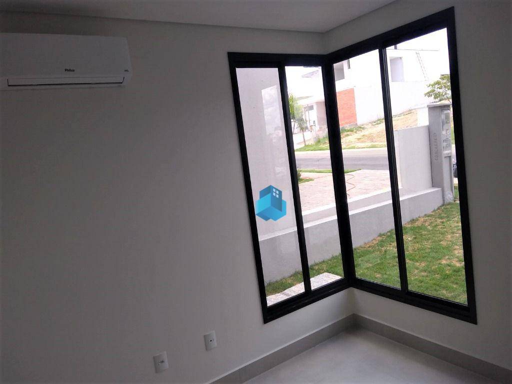 Casa à venda com 3 quartos, 330m² - Foto 25