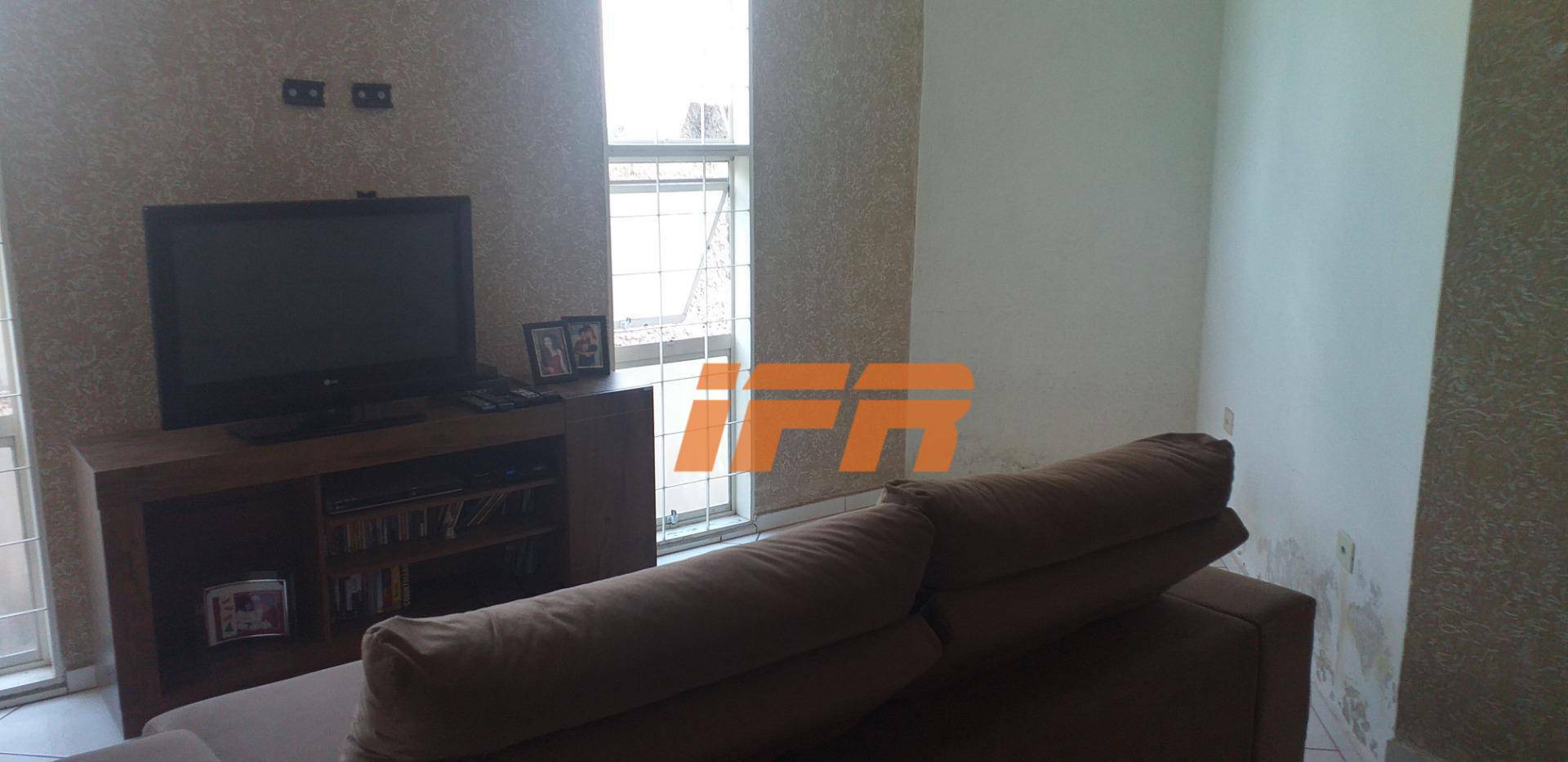 Sobrado, 3 quartos, 262 m² - Foto 2