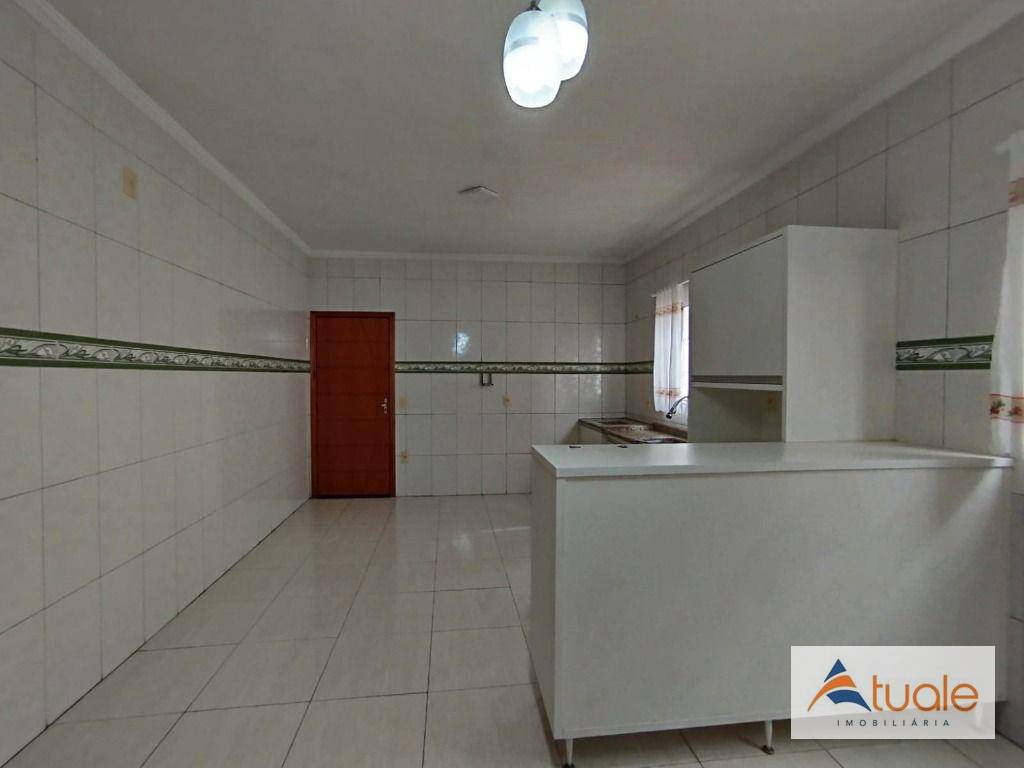 Casa de Condomínio para alugar com 3 quartos, 190m² - Foto 13