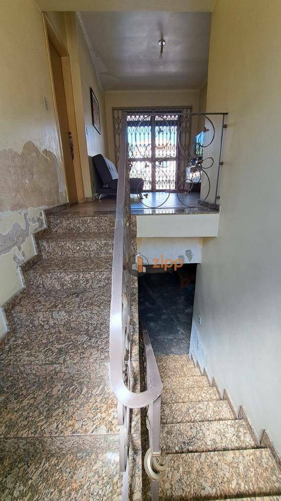 Sobrado à venda com 5 quartos, 270m² - Foto 38