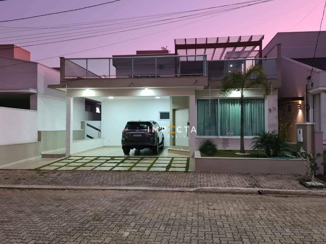 Casa à venda com 3 quartos, 250m² - Foto 13