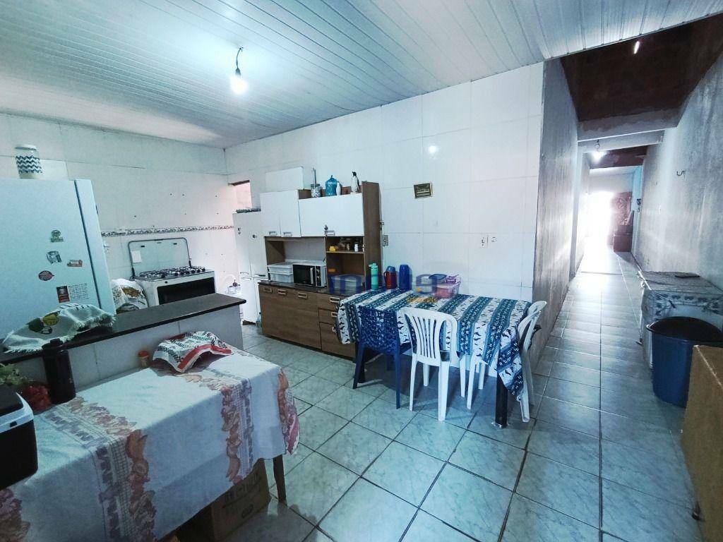 Casa à venda com 2 quartos, 122m² - Foto 10