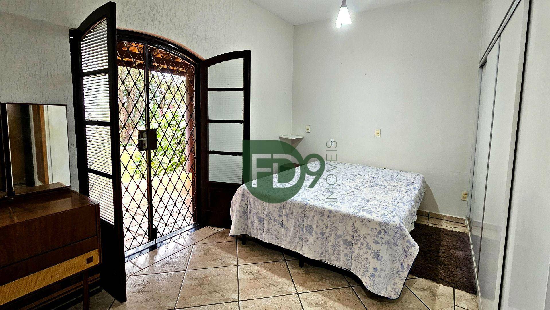 Chácara à venda com 6 quartos, 650M2 - Foto 35