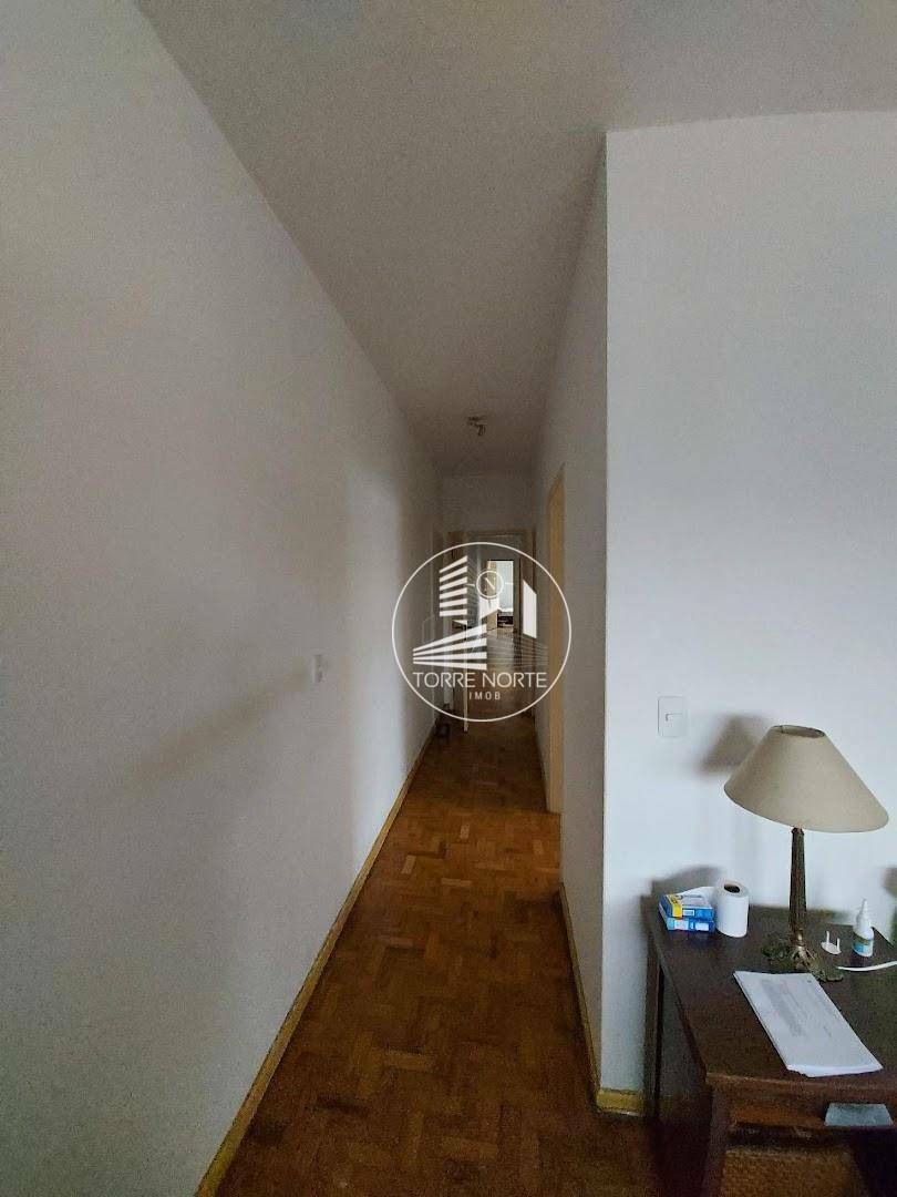 Sobrado à venda com 3 quartos, 224m² - Foto 11