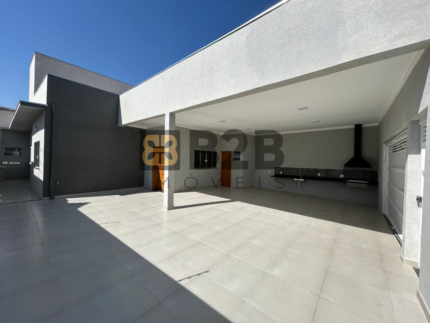 Casa à venda com 3 quartos, 180m² - Foto 3