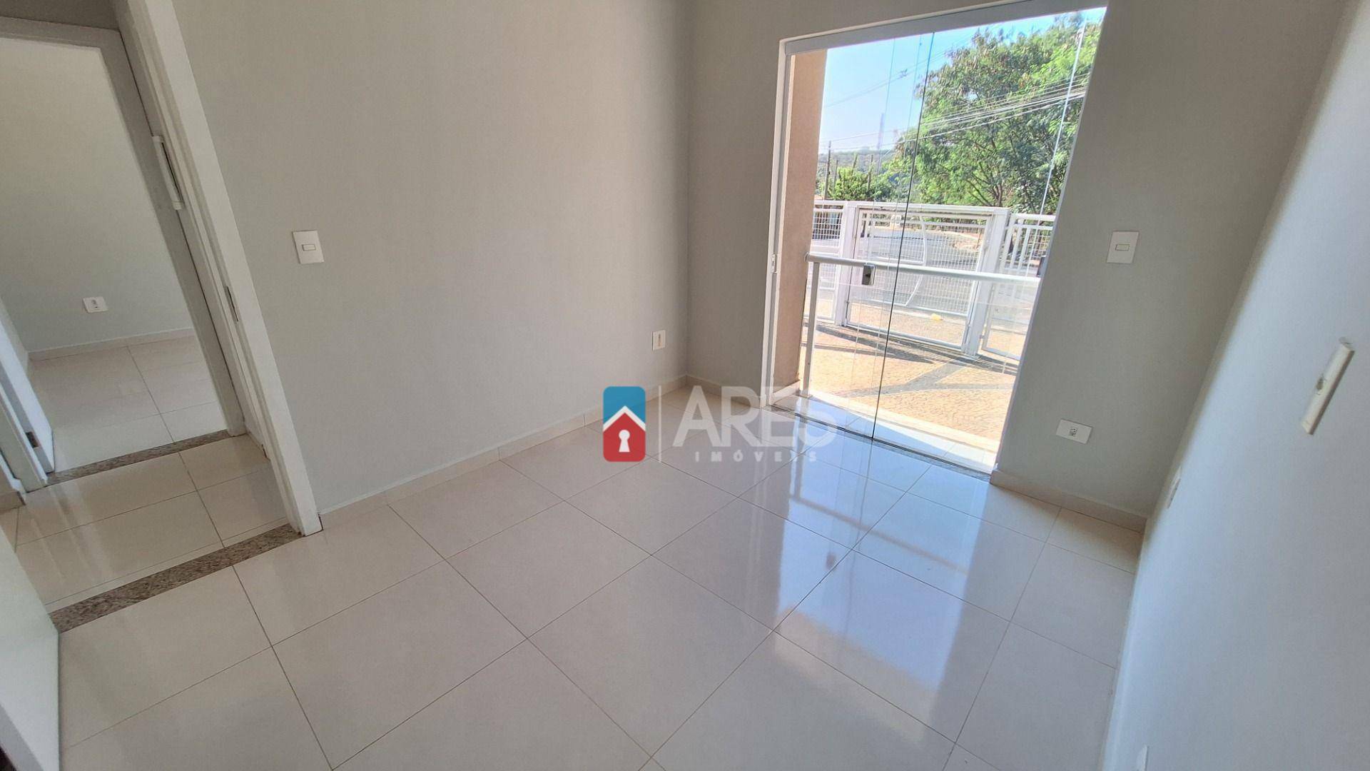 Apartamento à venda com 2 quartos, 70m² - Foto 11