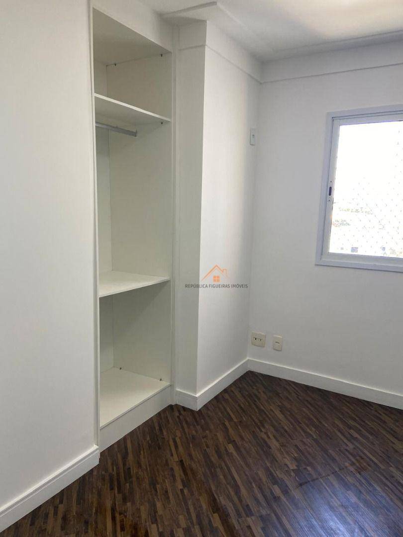 Apartamento à venda com 3 quartos, 87m² - Foto 31