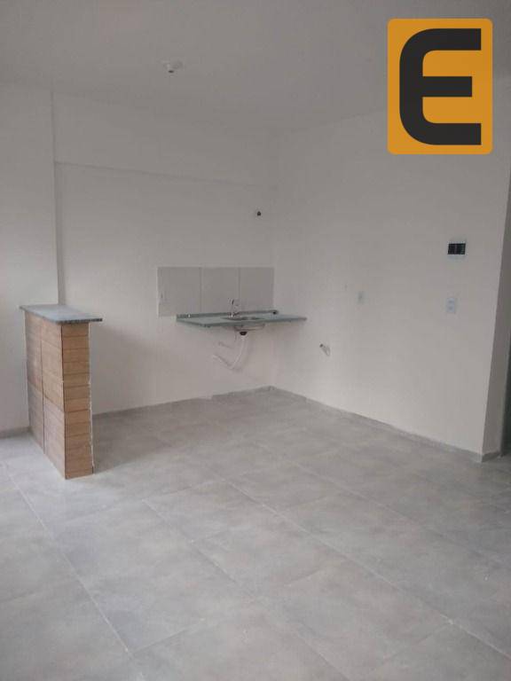 Apartamento para alugar com 2 quartos, 33m² - Foto 5