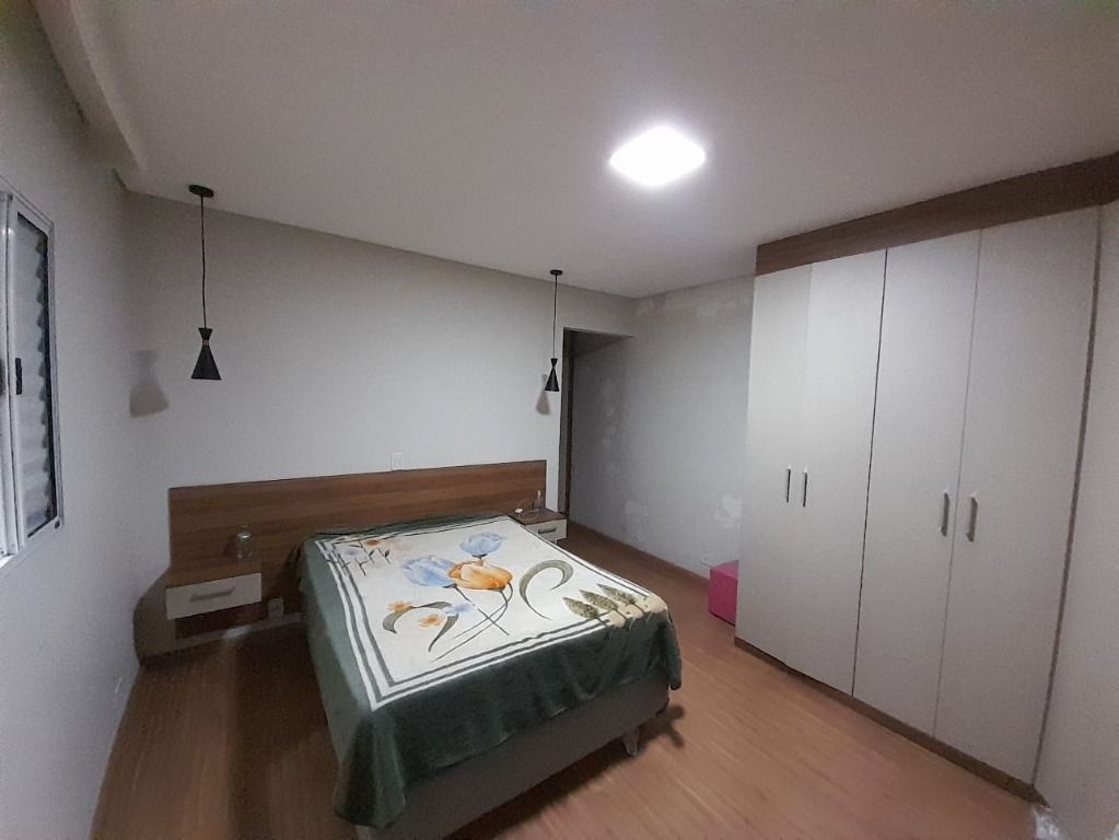 Casa à venda com 3 quartos, 250m² - Foto 36