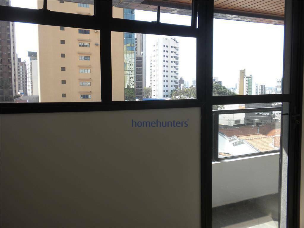 Apartamento para alugar com 1 quarto, 50m² - Foto 2