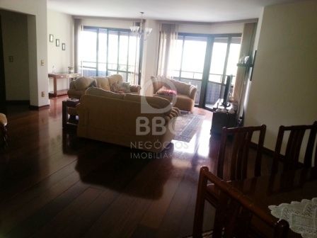 Apartamento à venda com 4 quartos, 205m² - Foto 3